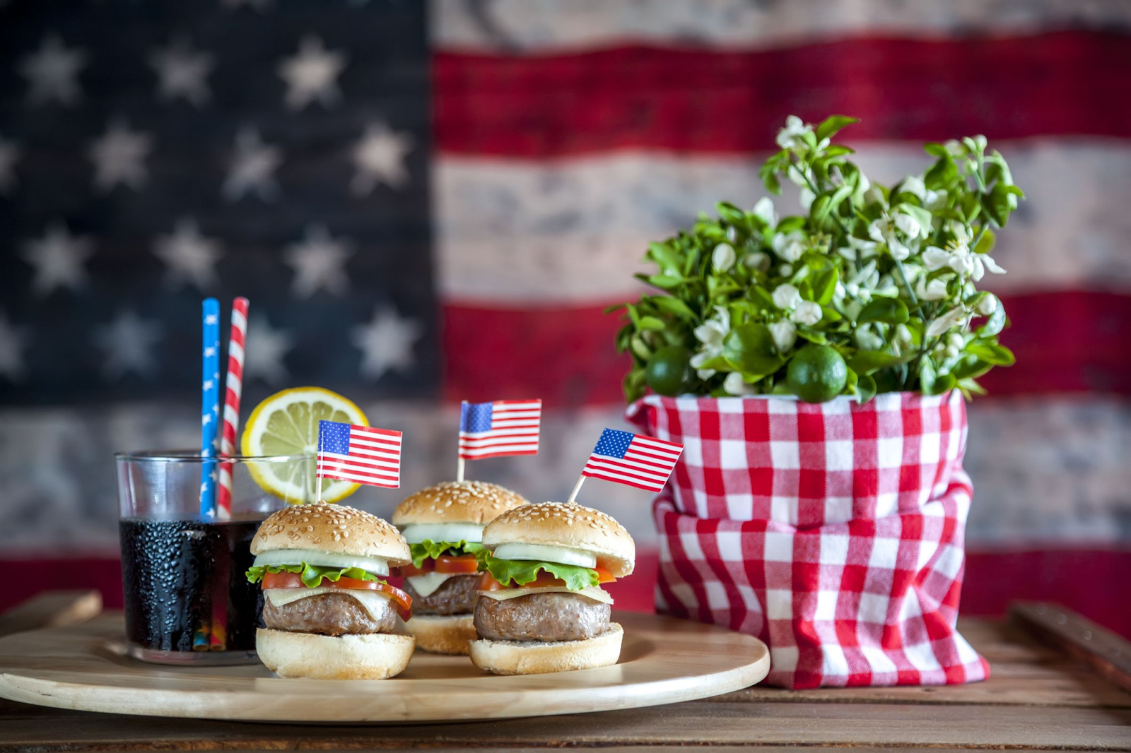 The 5 Best Picnic Foods For Memorial Day and Where You Can Get Them in the Greater Reading Area