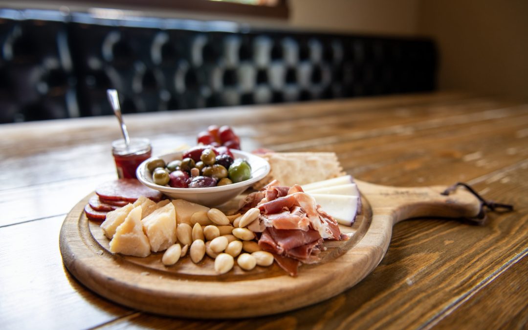 Tips for Building the Ultimate Charcuterie Board